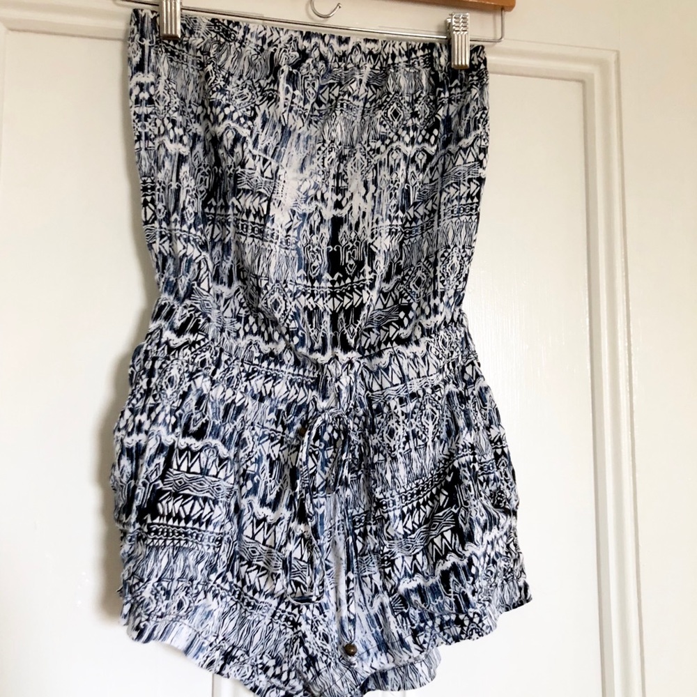 Aeropostale Blue and White Strapless Boho Romper